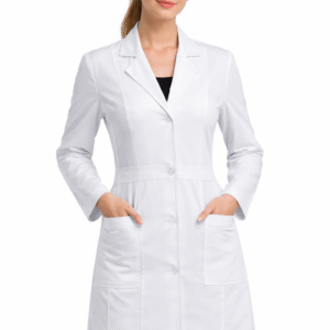 بالطو طبي نسائي أبيض عملي وأنيق بفتحة خلفية